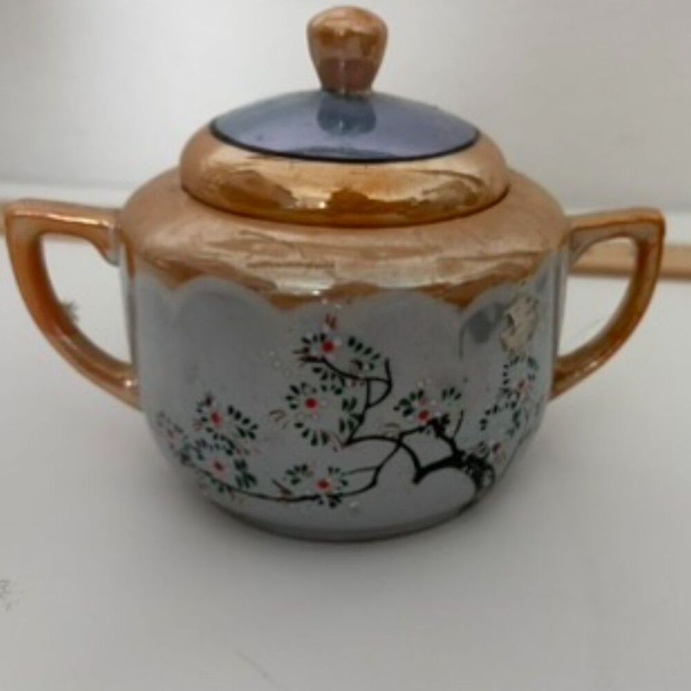 vtg Japanese Takito Lusterware Sugar Bowl with floral design and lid